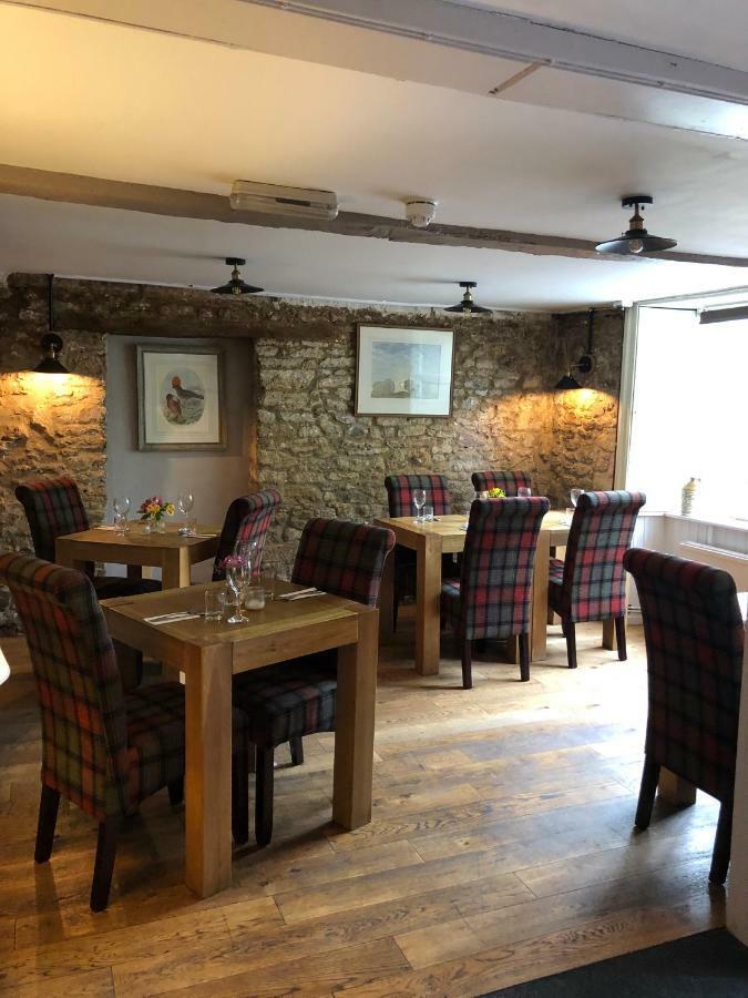The George At Nunney Hotel Luaran gambar
