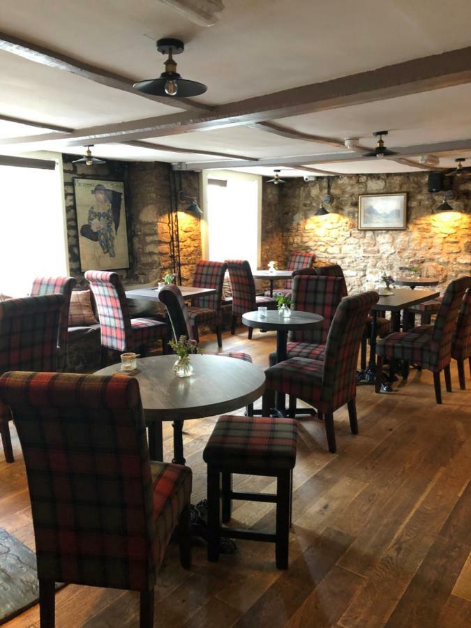 The George At Nunney Hotel Luaran gambar