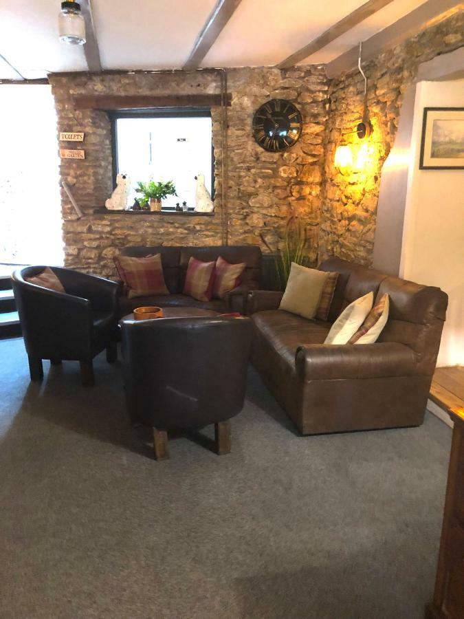 The George At Nunney Hotel Luaran gambar