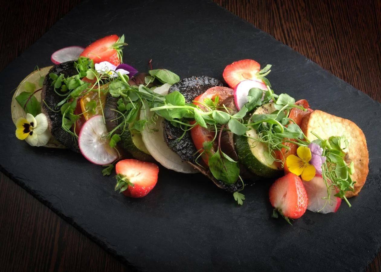The George At Nunney Hotel Luaran gambar