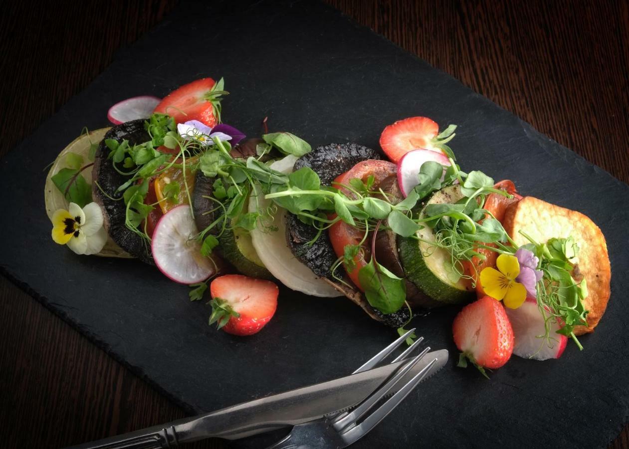 The George At Nunney Hotel Luaran gambar